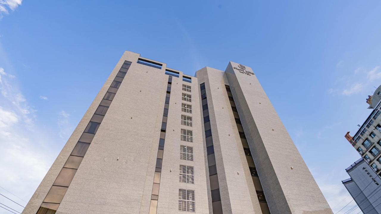 Yeongdo Grandbern Hotel Busan Exterior photo